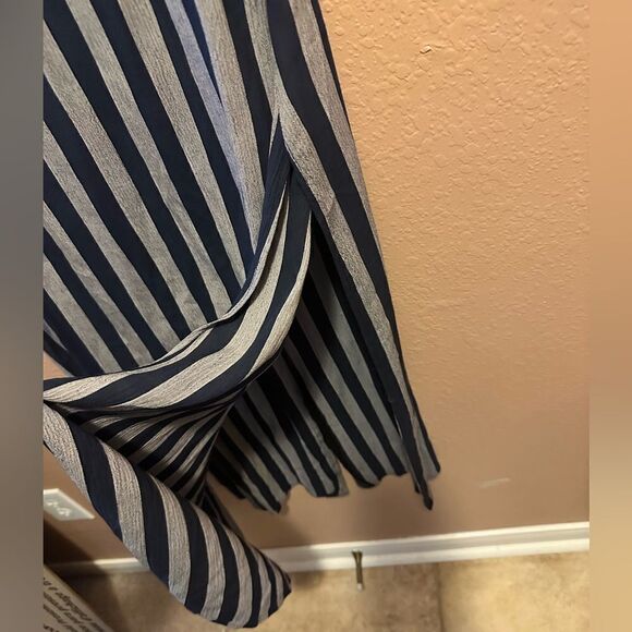 Breakin’ Loose striped long vest - Picture 4 of 10